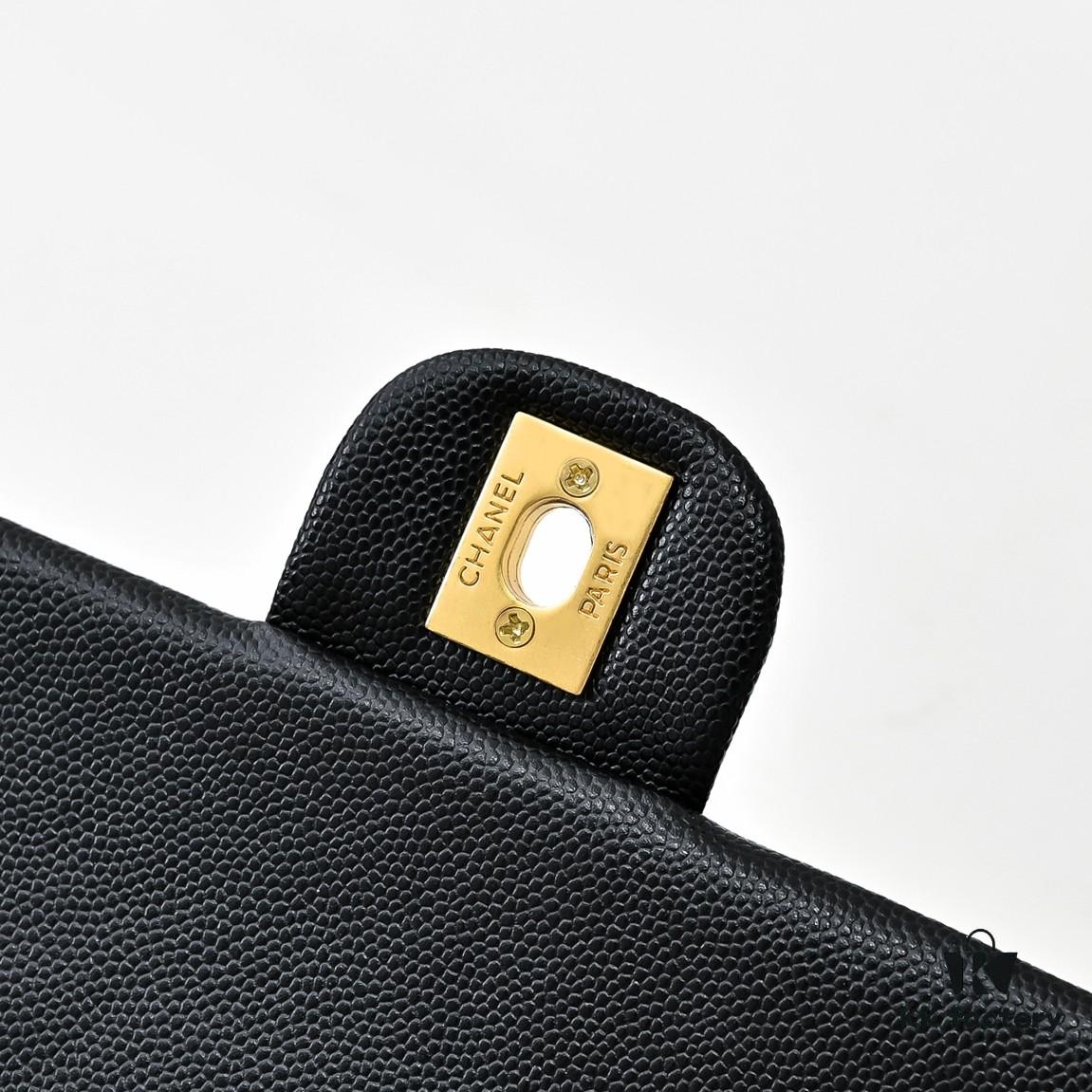 Medium Vintage CHANEL 24K New CF Style, Elegant Smooth Calfskin with Gold-Tone Hardware, Classic Quilted Design, Timeless Retro Chic