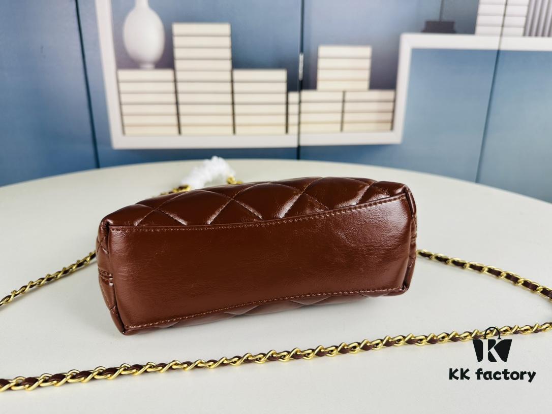 New Arrival Mini Unfiltered | Today's Must-Have: Chanel 24A Hobo ~ 🖤