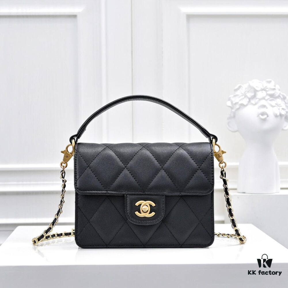 Medium 👑 CHANEL 24K Fall/Winter New Arrival Caviar Leather Handbag with Unique Texture – Detachable Strap for Crossbody or Handheld Wear