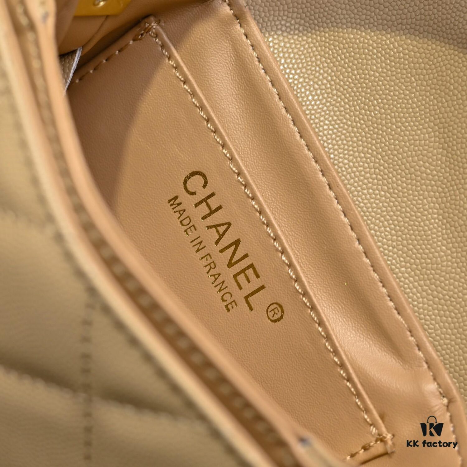 Mini Chanel 24K Autumn-Winter New Arrival Caviar Leather Bag with Unique Texture, Detachable Strap for Handheld or Crossbody Wear