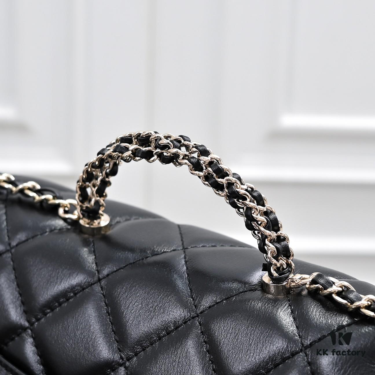 Large Size 👑 Chanel 24B New Collection Top-Grain Oil-Waxed Leather Handbag with Braided Metal Chain Handle