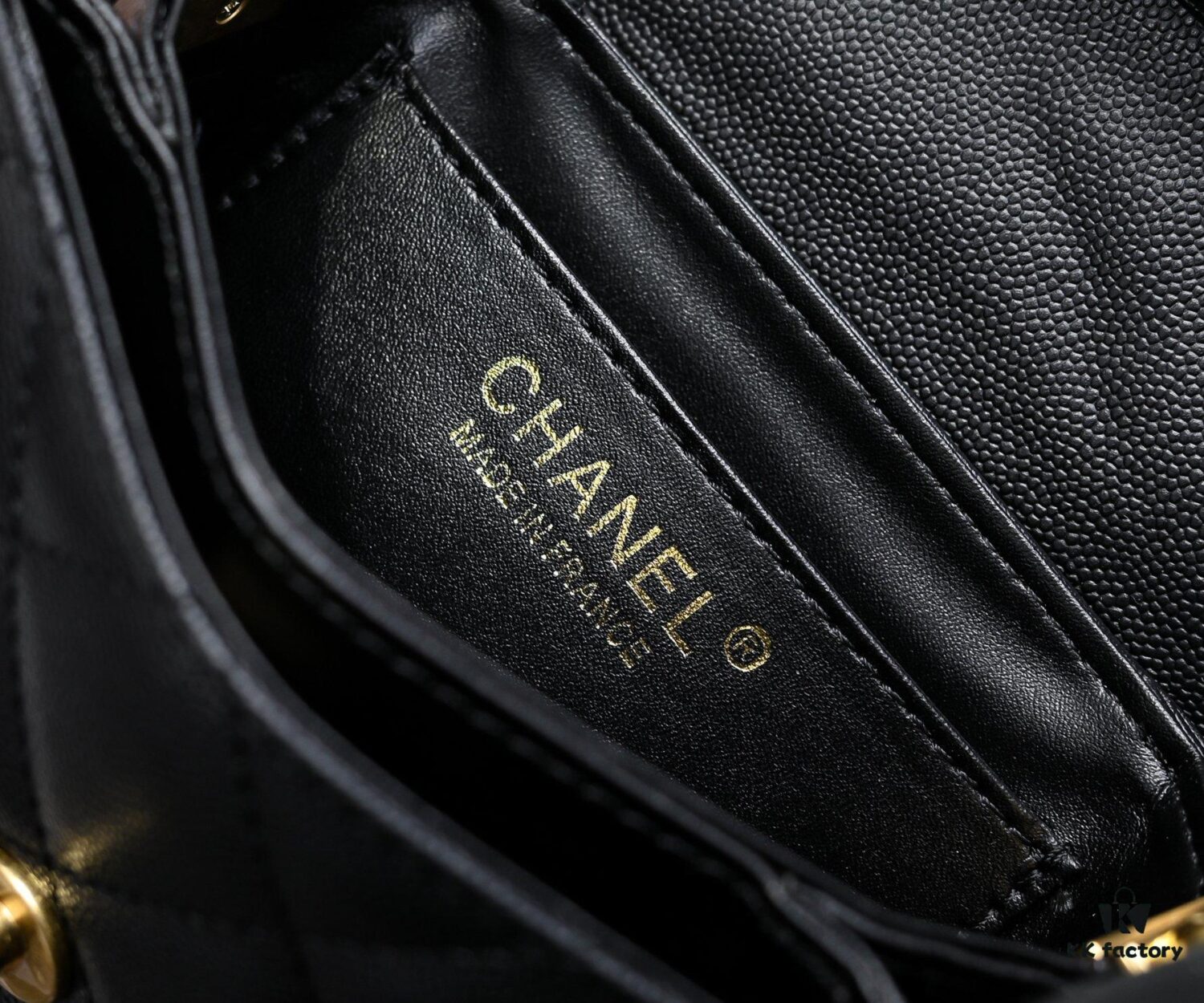 Mini CHANEL 24k Fall/Winter New Arrival with Caviar Leather, Unique Texture, Convertible Handheld or Crossbody, Detachable Strap