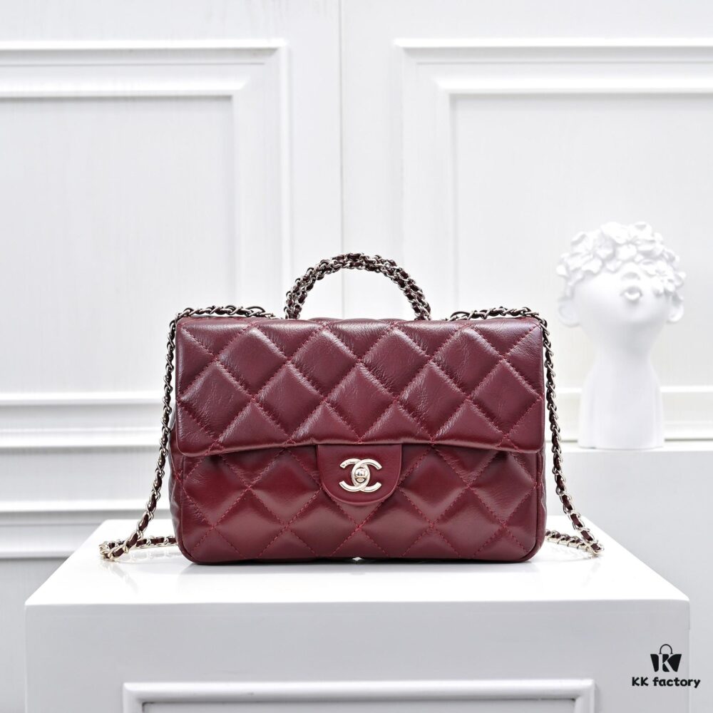 Large Size 👑 Chanel 24B New Collection Top-Grain Waxed Leather Bag with Braided Metal Chain Handle