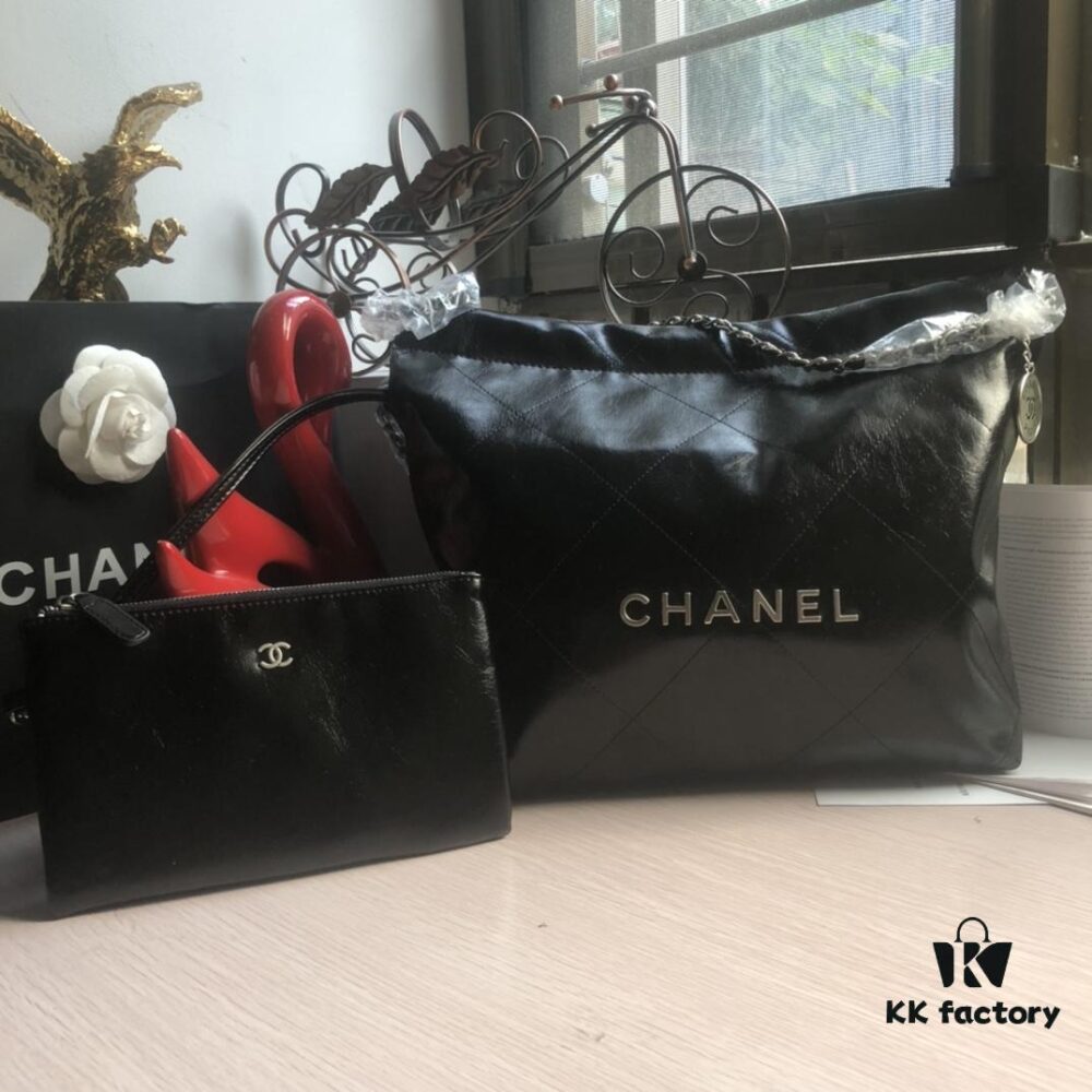 Exclusive Launch, High Quality, Comparable to Original Orders, In Stock! 2022 Spring New Arrival – This Season's Hottest and Most Desirable Collection: The '22 Bag' Calfskin Series