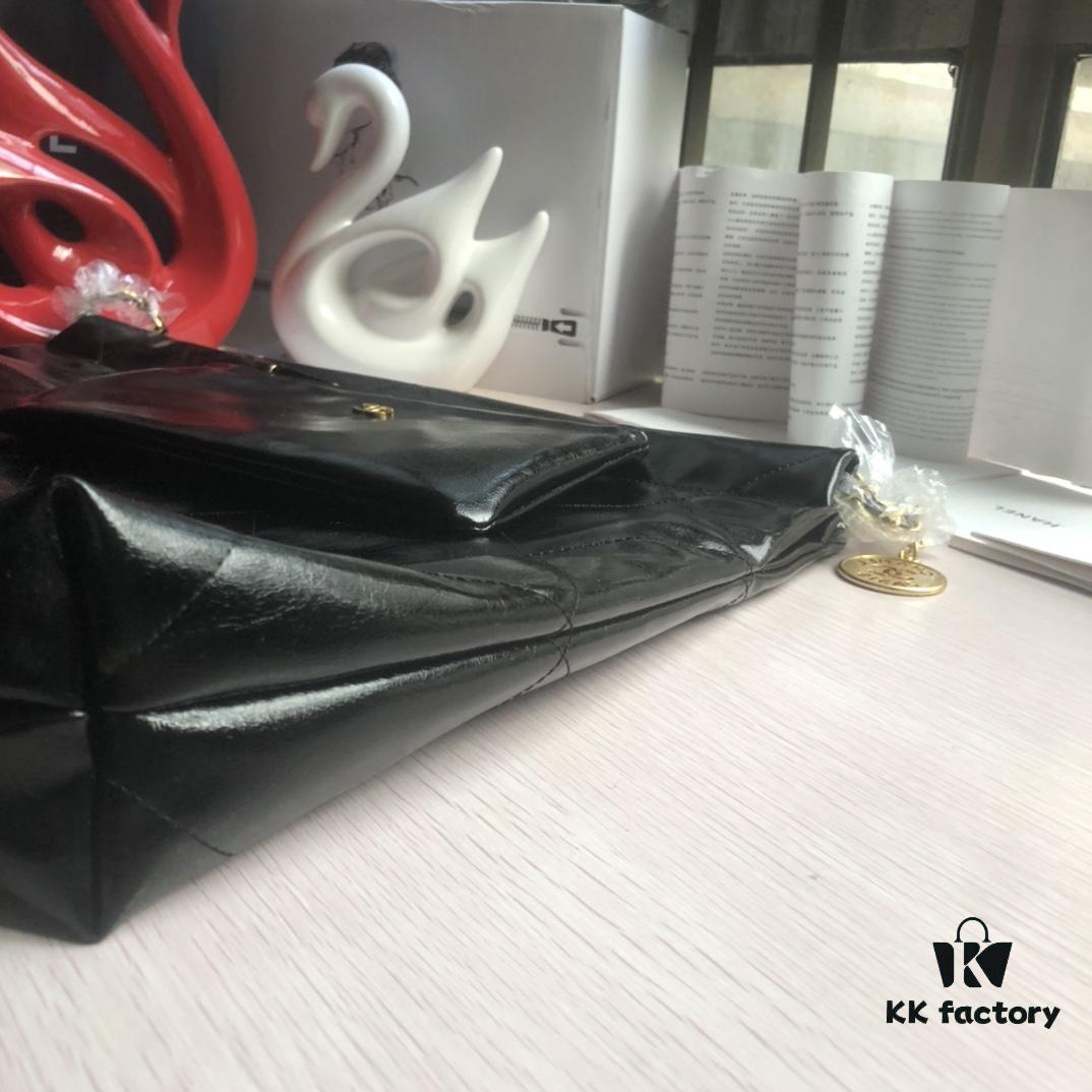 Exclusive Launch, High Quality, Premium Calfskin 2022 Spring New Arrival – The Hottest Series of the Season: The '22 Bag'