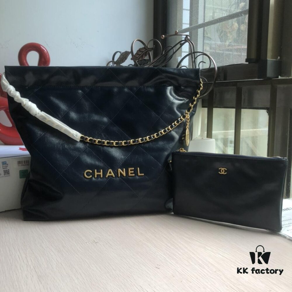 Exclusive Launch High Quality 2022 Spring New Arrival Comparable to Original Order: The Hottest Series of the Season, Named '22 Bag' – Calfskin Collection