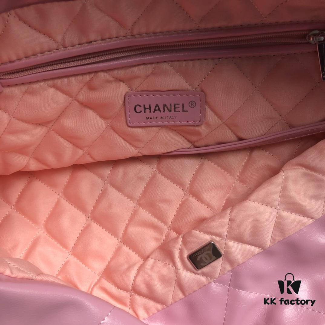 Exclusive Launch High Quality Comparable to Original Single 2022 Spring New Arrival In Stock The Hottest and Most Worthwhile Collection of the Season Named 22 Bag: Calfskin Series Soft Smooth and Comfortable to Touch Shiny Calfskin Casual Drawstring Close-Fitting Bag with Extra Large Capacity Fashionable and Versatile