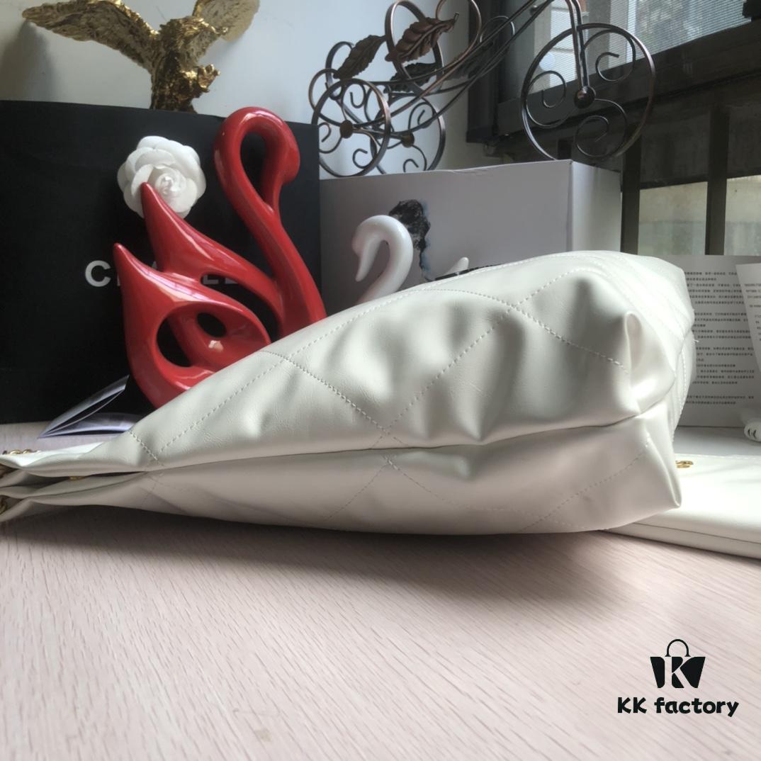 Exclusive Launch, High Quality 22 Bag: Premium Calfskin Leather Drawstring Tote, Spring 2022 New Arrival – Comparable to Original Order