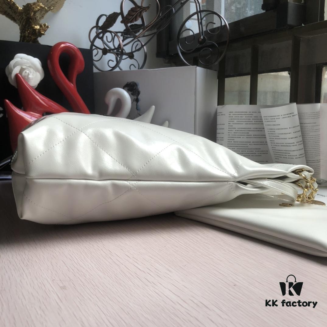 Exclusive Launch, High Quality 22 Bag: Premium Calfskin Leather Drawstring Tote, Spring 2022 New Arrival – Comparable to Original Order