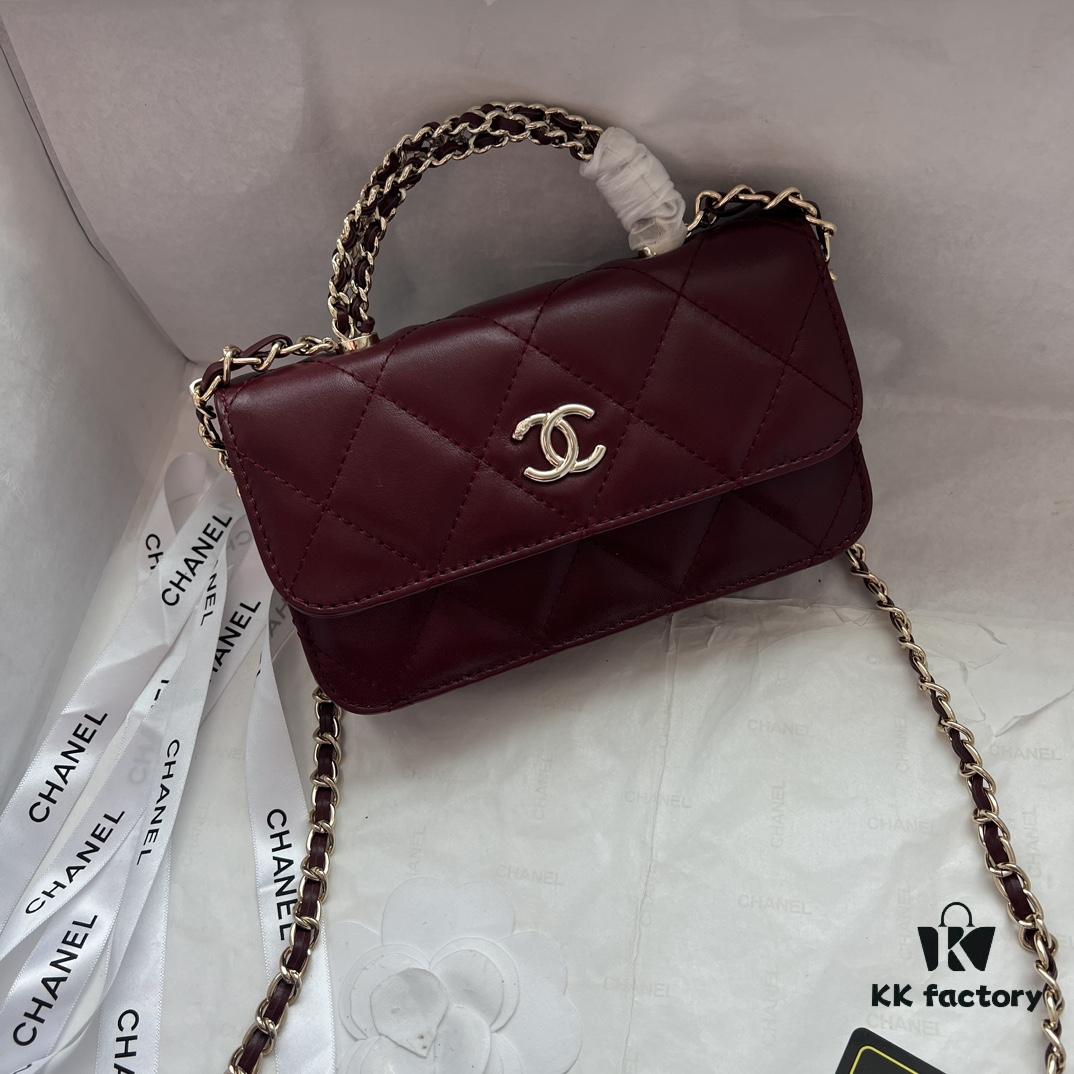 Chanel 24B New Collection WOC. Top-grain waxed leather with a braided 'twisted rope' metal chain handle, composed of three separate chains forming an integrated fixed handle. Compact size: 17x10cm, Model: 1211