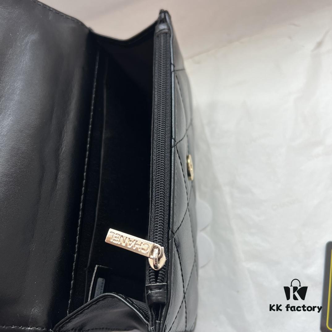 Chanel 24B New Collection WOC. Top-grain oiled waxed leather with braided handle, combining beauty and durability. Unique 'braided' metal chain handle composed of three separate chains forming a unified fixed handle. Small size: 17x10cm. Model number: 1211