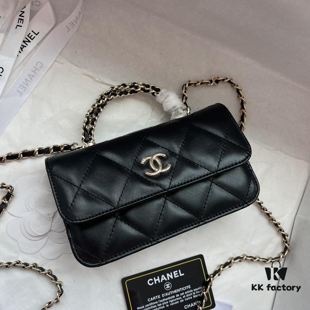 Chanel 24B New Collection WOC. Top-grain oiled waxed leather with braided handle, combining beauty and durability. Unique 'braided' metal chain handle composed of three separate chains forming a unified fixed handle. Small size: 17x10cm. Model number: 1211