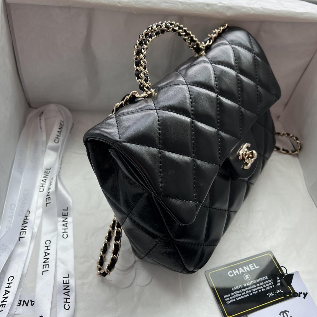 Chanel 24B New Collection Top-Grain Oil-Waxed Leather Bag with Braided Metal Chain Handle