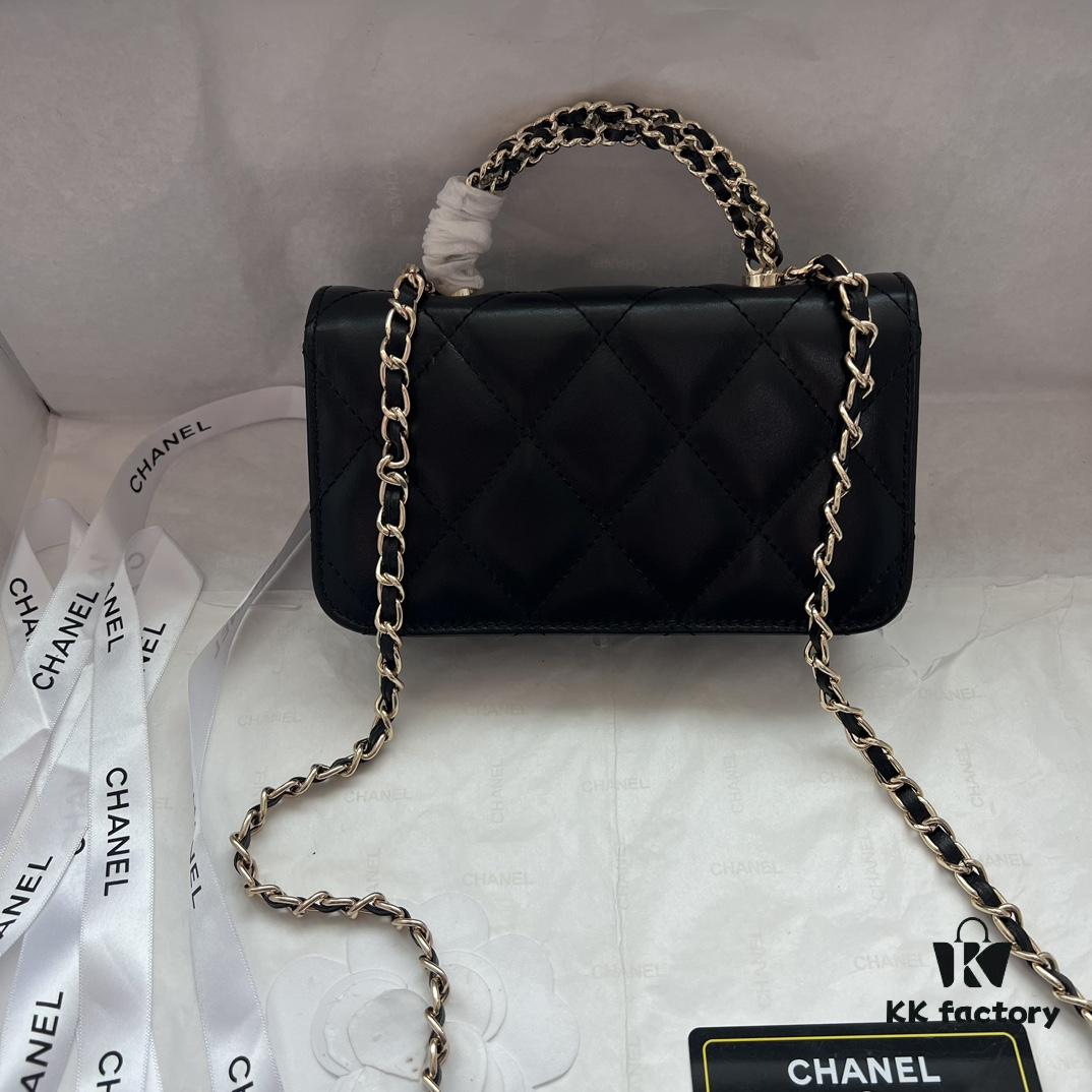 Chanel 24B New Collection WOC. Top-grain oiled waxed leather with braided handle, combining beauty and durability. Unique 'braided' metal chain handle composed of three separate chains forming a unified fixed handle. Small size: 17x10cm. Model number: 1211