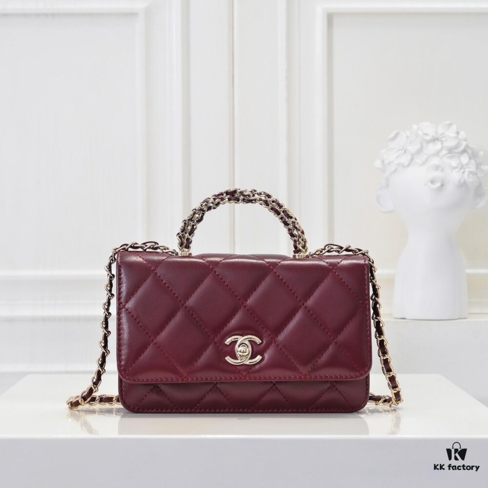 Large Size 👑 Chanel 24B New Series WOC, Top-Grade Oil-Waxed Leather with Braided Handle