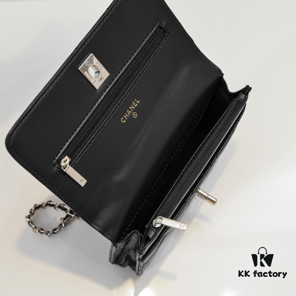 Large Size 👑 Chanel 24B New Series WOC, Top-Grain Oil-Waxed Leather with Braided Chain Handle