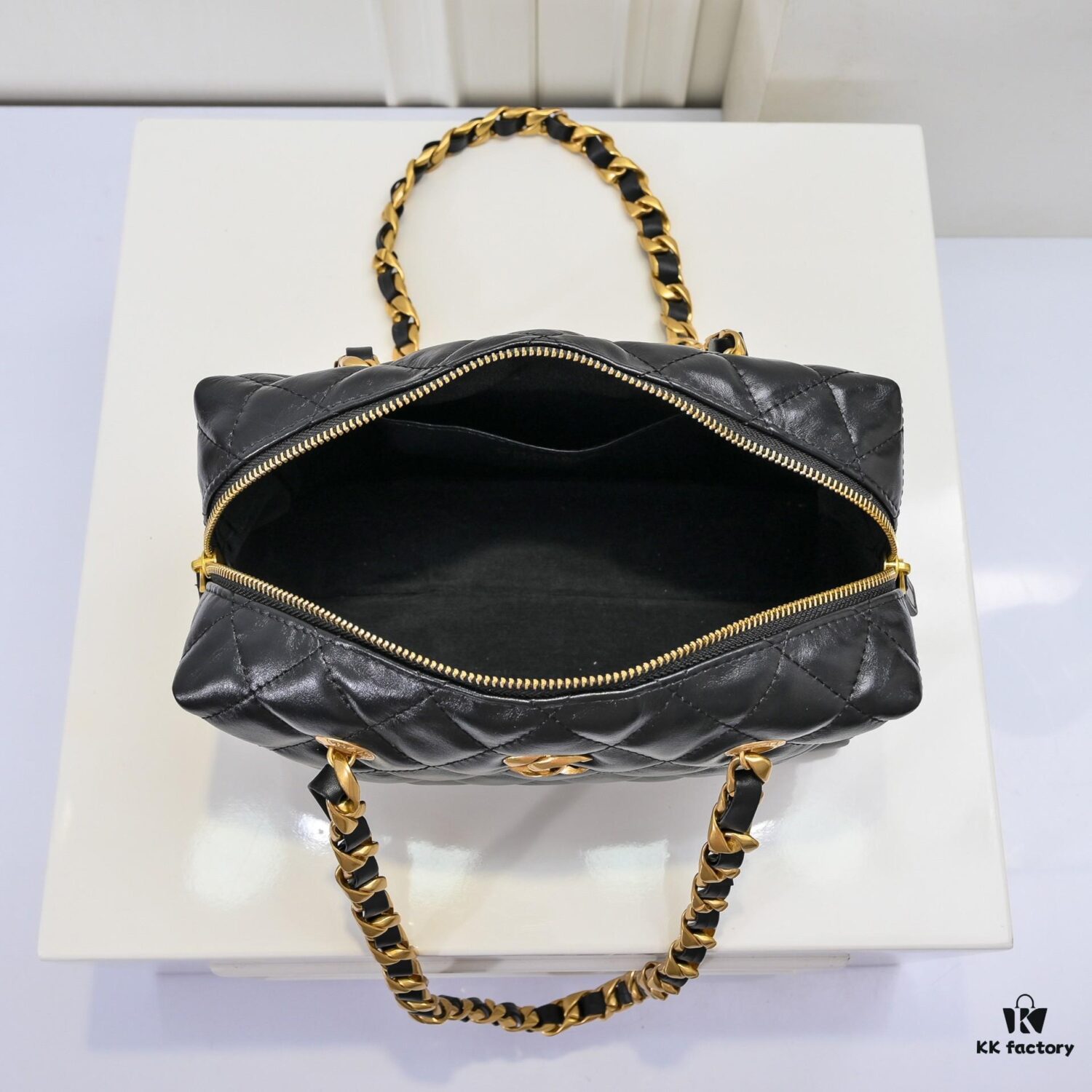 Chanel 24B Thick Chain Pillow Bag, Top-Grade Cowhide, Elegant and Charming Black Shoulder Bag with CC Logo and Black-Gold Woven Chain