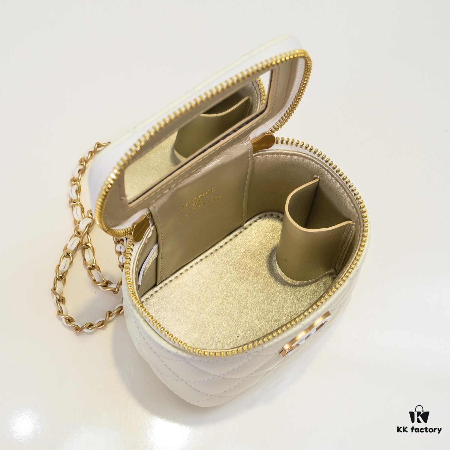 Small Chanel 24A New Double C Enamel Buckle Makeup Pouch, Exquisitely Crafted in Imported Lambskin