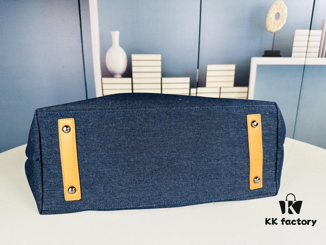 Large New Arrival CHANEL Navy Striped Denim Beach Tote – The Perfect Companion for Vacation and Everyday Elegance