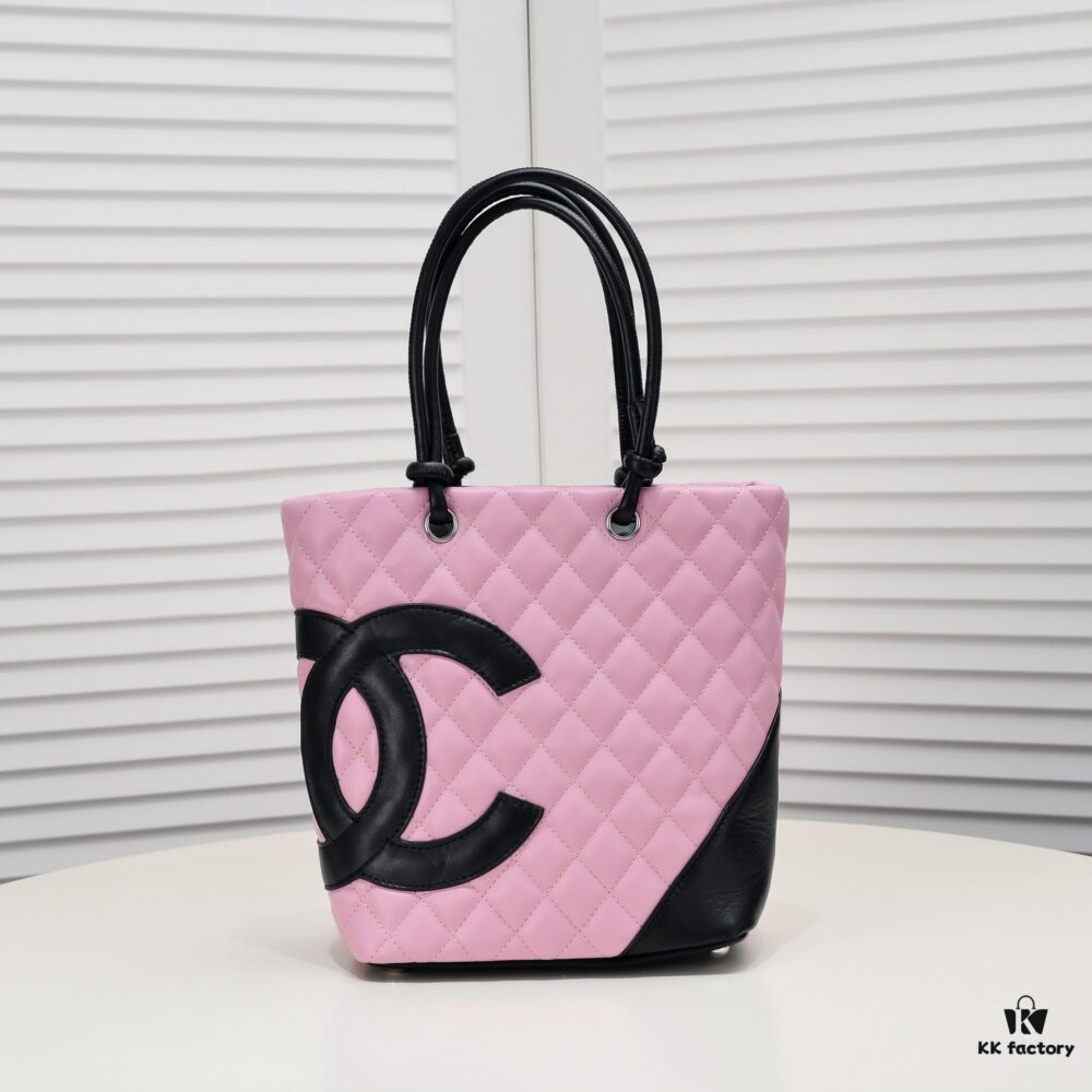 CHANEL 24A Spring/Summer Vintage Bag - 2006 Brand New Deluxe Edition! Classic 'Vintagep Basket' Reissue