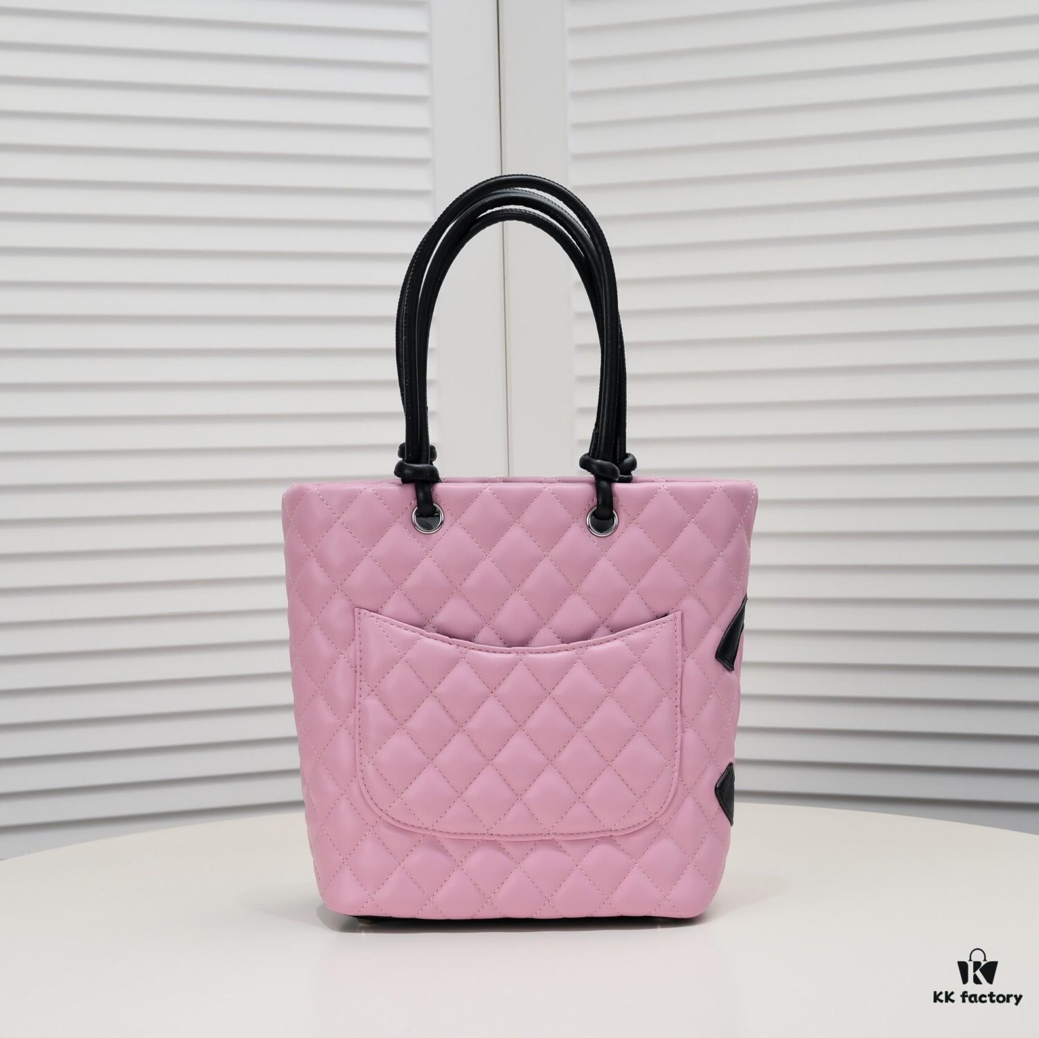 CHANEL 24A Spring/Summer Vintage Bag - 2006 Brand New Deluxe Edition! Classic 'Vintagep Basket' Reissue