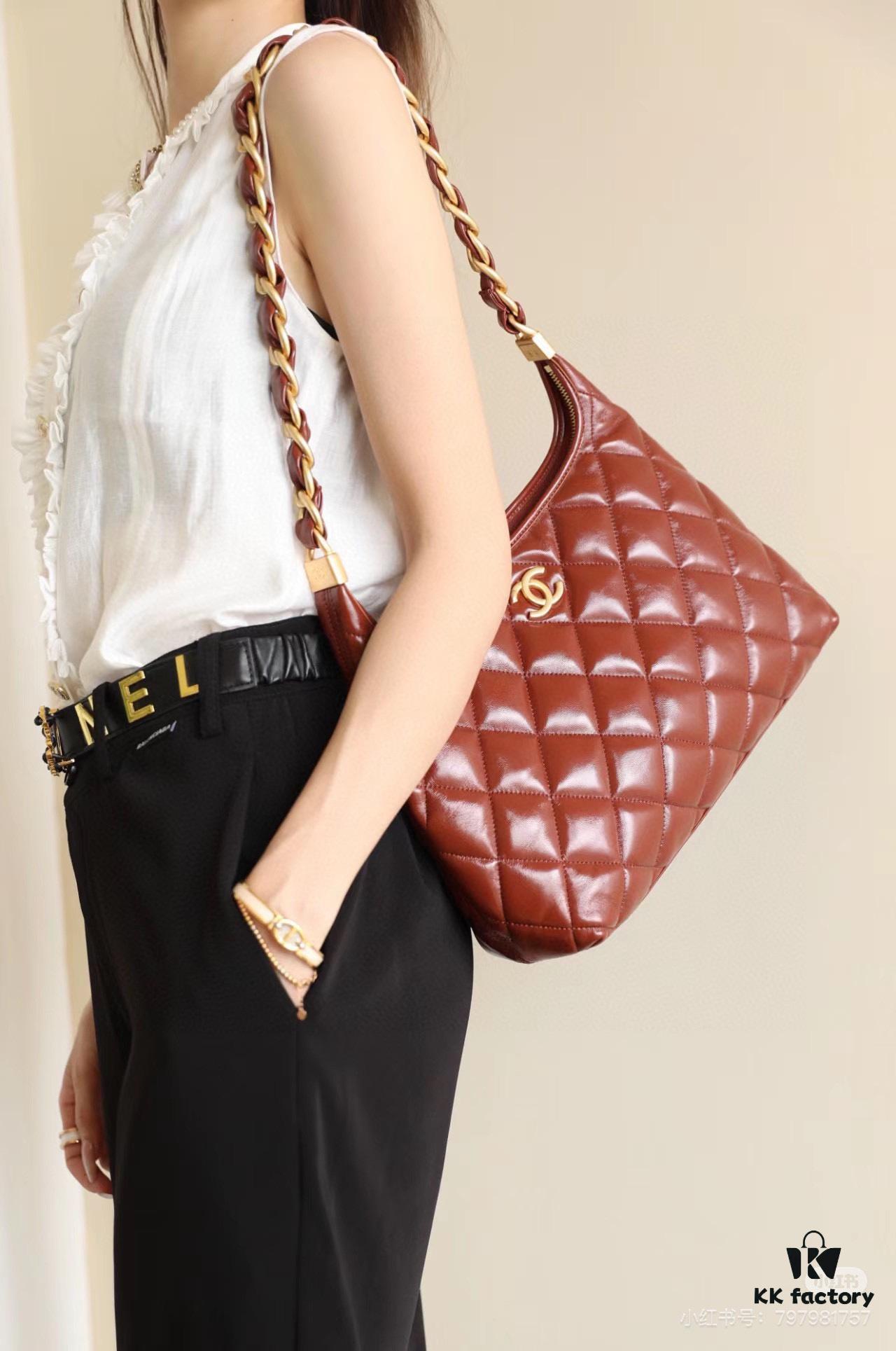 New Large Size Unfiltered Batch | Today's Must-Have: Chanel 24A Hobo ~ 🖤