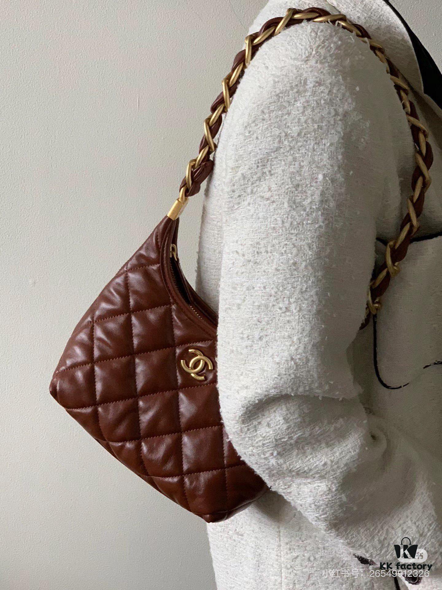 New Large Size Unfiltered Batch | Today's Must-Have: Chanel 24A Hobo ~ 🖤