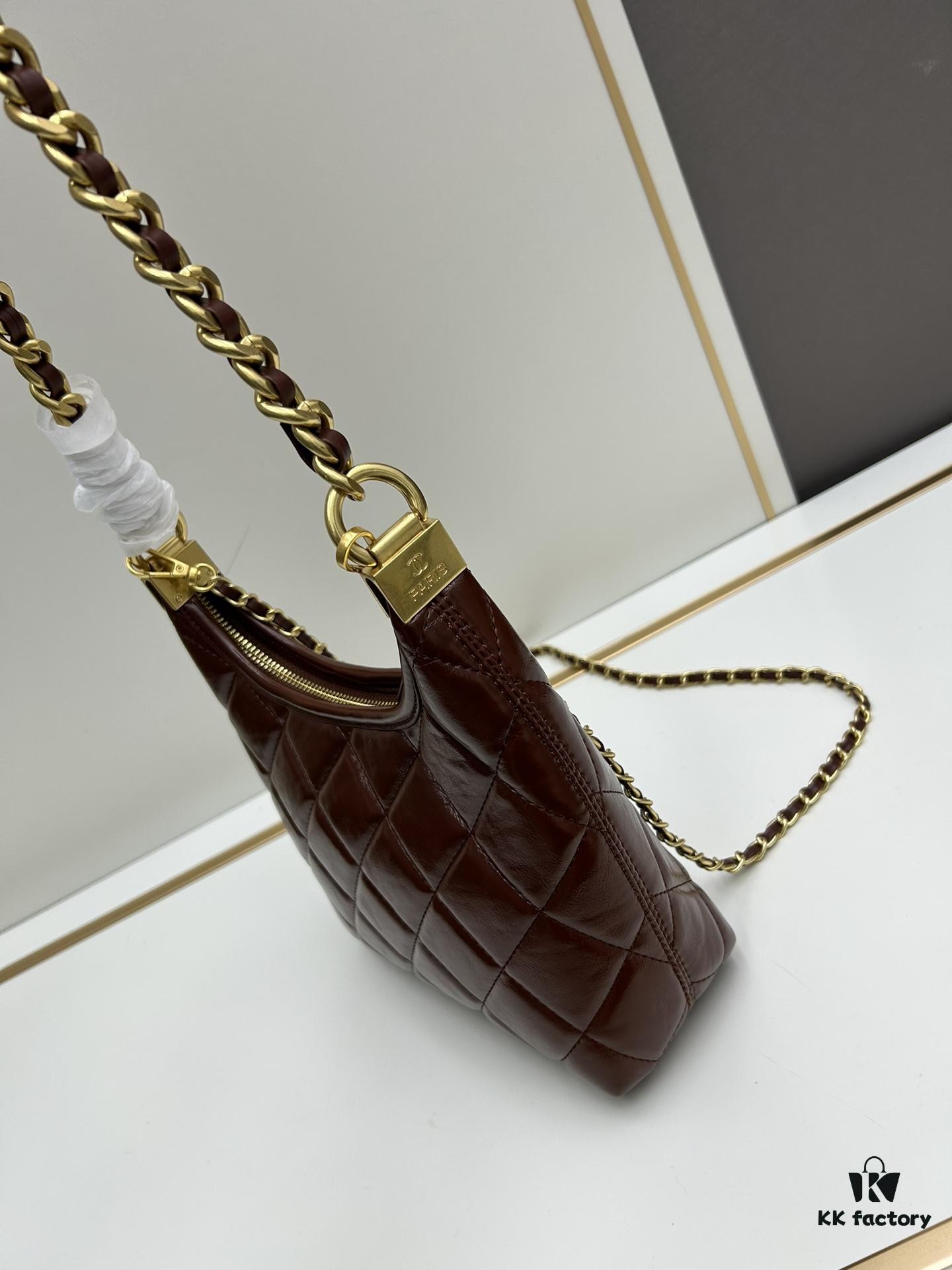 New Arrival Small Batch No Filter | Today's Must-Have: Chanel 24A Hobo 🖤