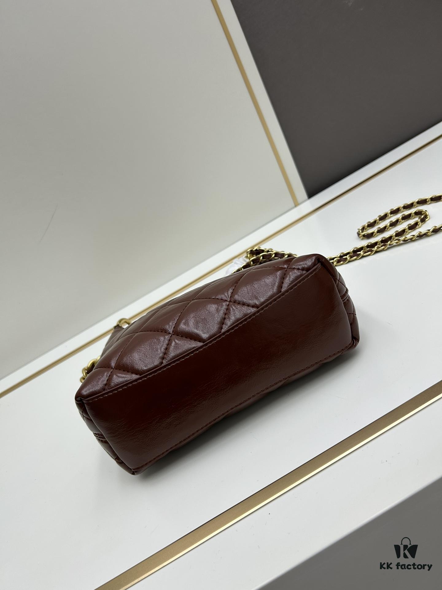 New Arrival Small Batch No Filter | Today's Must-Have: Chanel 24A Hobo 🖤