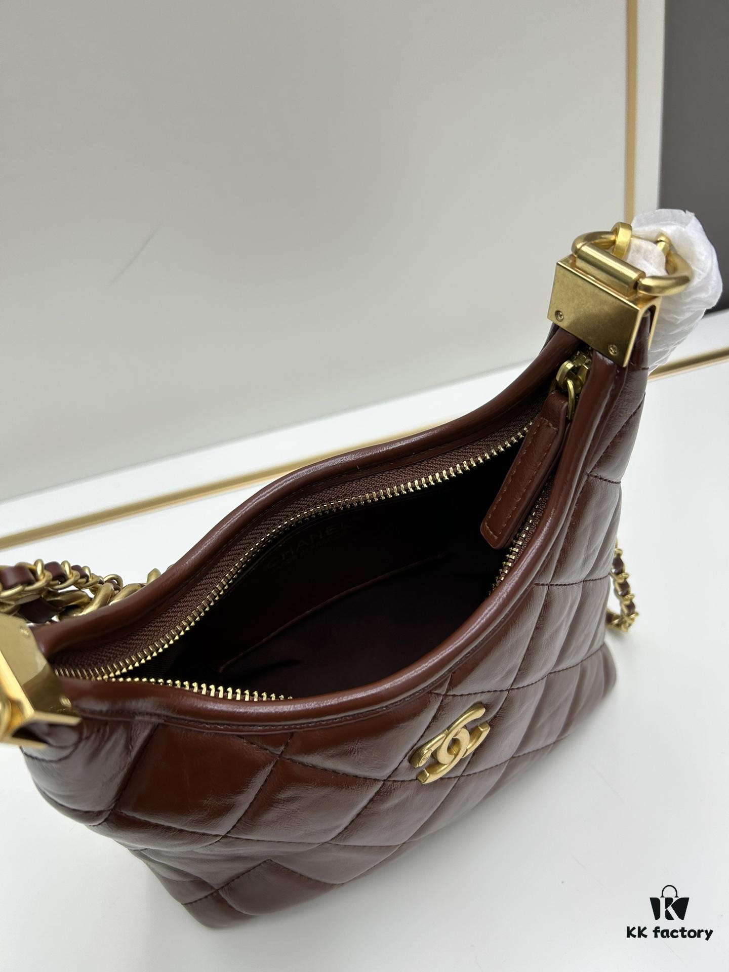 New Arrival Small Batch No Filter | Today's Must-Have: Chanel 24A Hobo 🖤