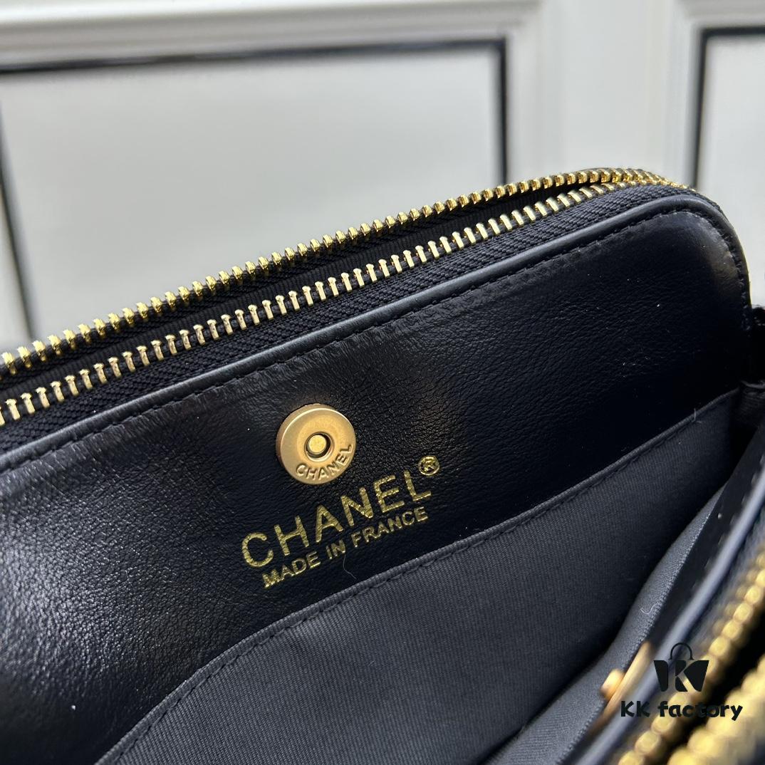 Chanel 270 Batch Vintage-Style 23K Gold Coin Chain Bag