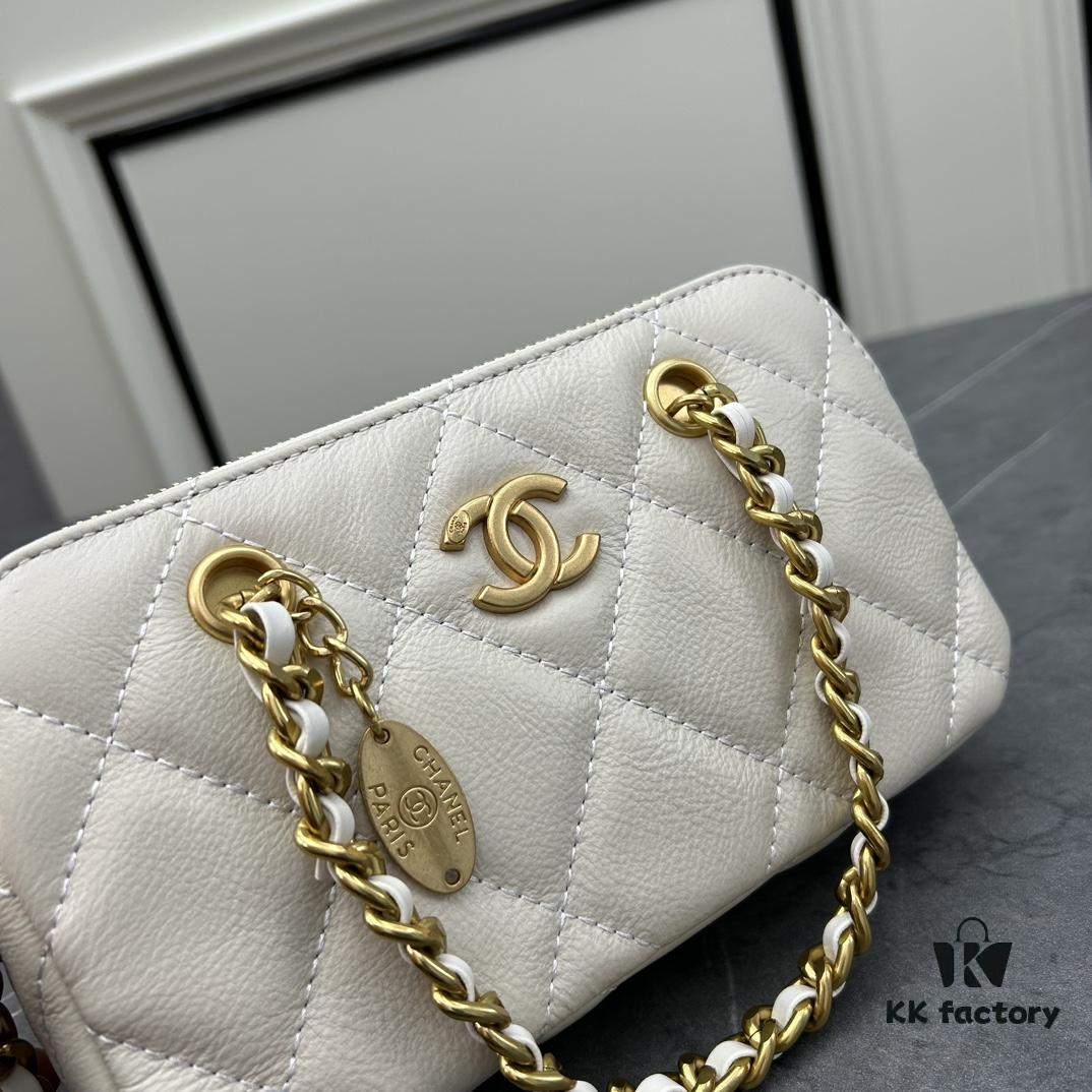 Chanel 270 Batch 23K Gold Coin Chain Bag