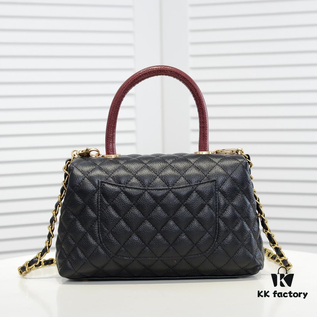 Black and Red Chanel-Style Shoulder Handbag with Unique Clasp Design, Dual Carry Options (Handheld or Crossbody), Premium Imported Full-Grain Calfskin with Lychee Texture, Upgraded Gold-Tone Hardware