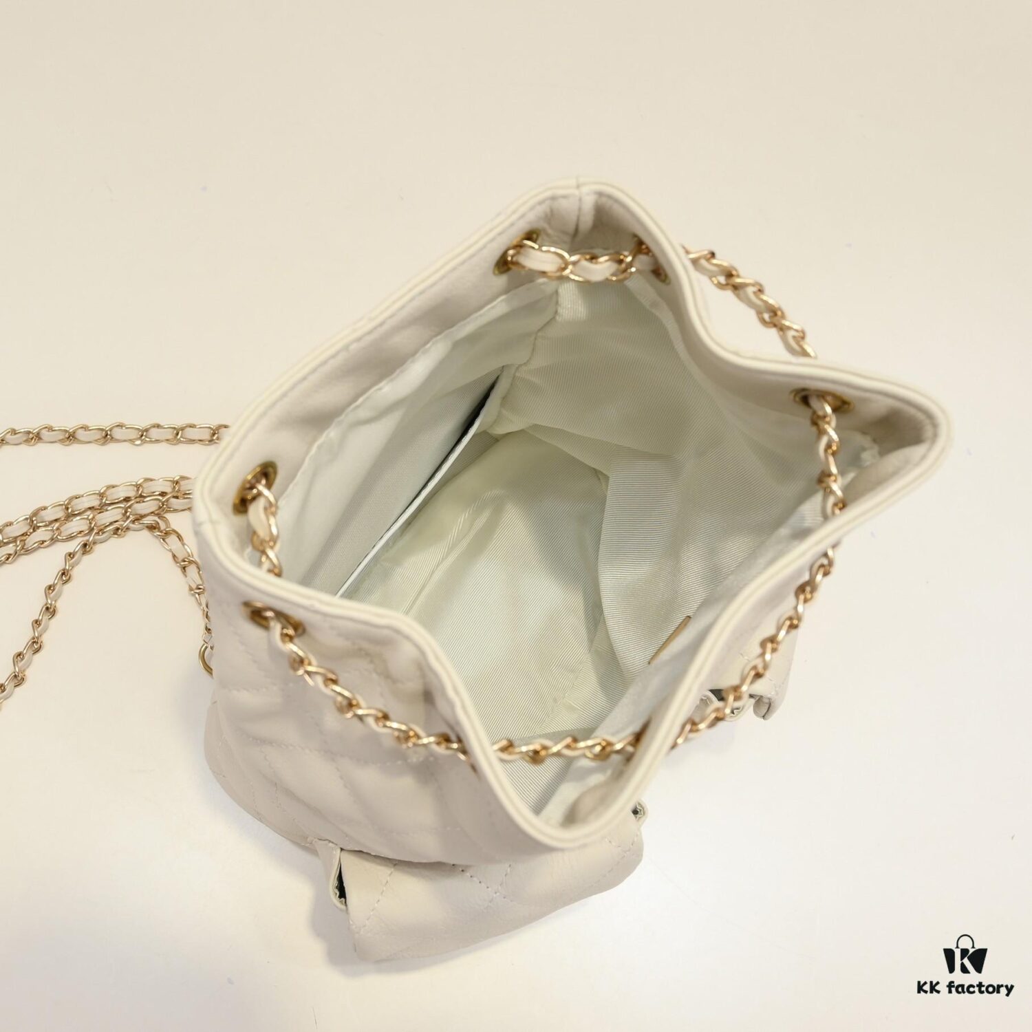 Chanel 25C New Arrival Top-Grade Calfskin Frog Double Shoulder Bag