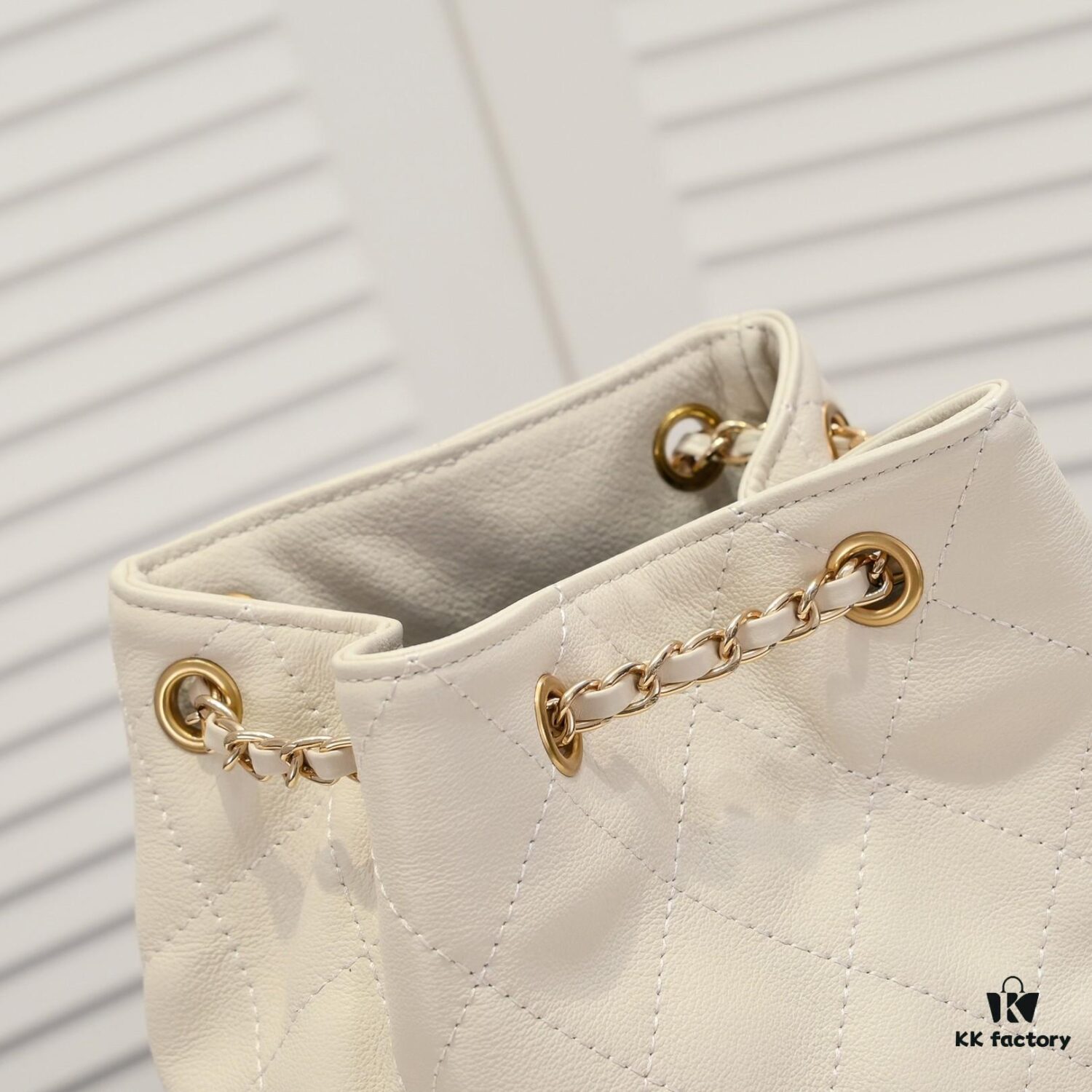 Chanel 25C New Arrival Top-Grade Calfskin Frog Double Shoulder Bag