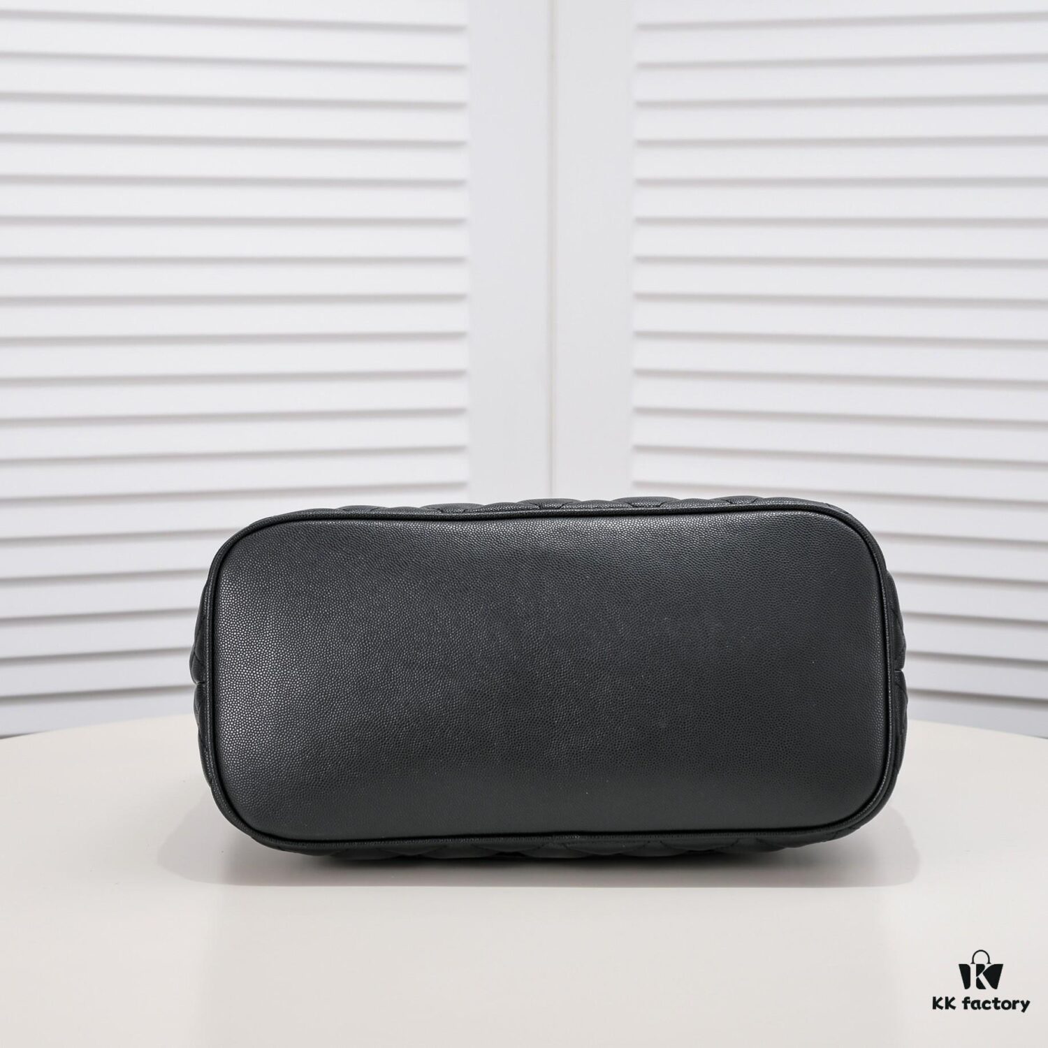 CHANEL: 2022 Brand New Ultimate Version! Vintage Hilton Bag – A Timeless Classic Reborn