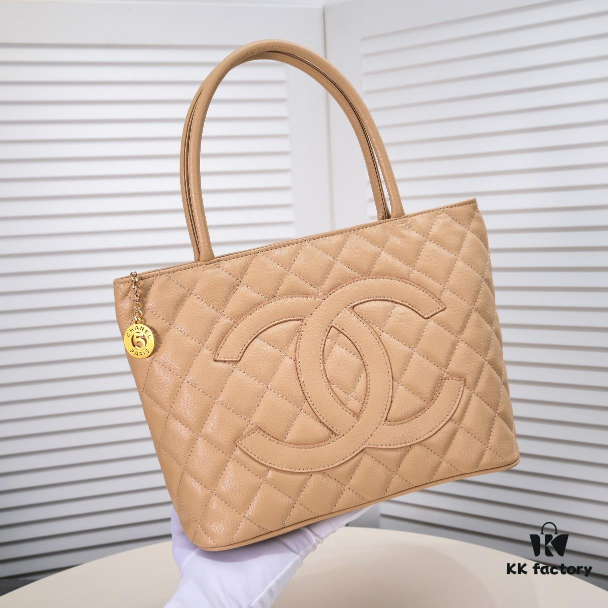 CHANEL: 2022 Brand New Ultimate Version! Vintage Hilton Bag – A Timeless Classic Reborn