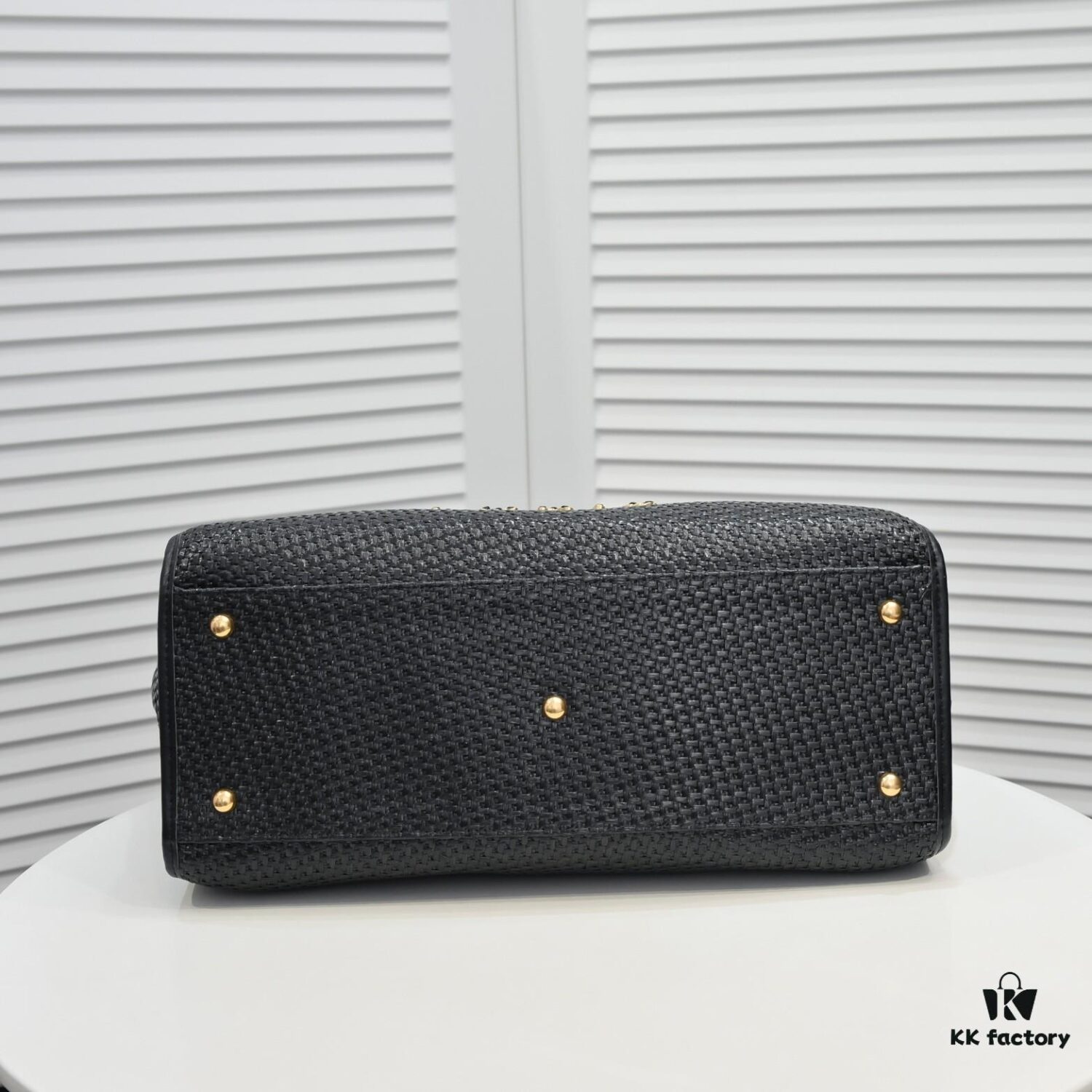 Chanel｜2021 New Straw Woven Beach Bag 🏖️ Raffia Shopping Tote!