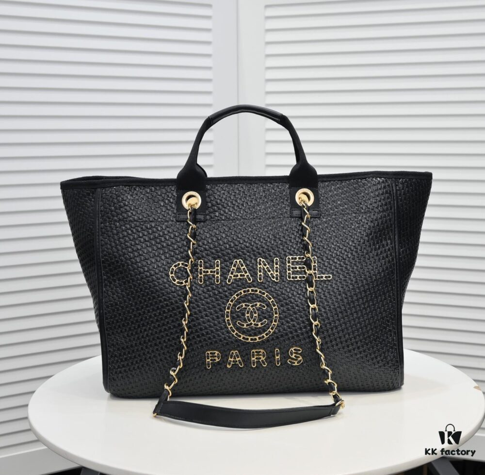 Chanel｜2021 New Straw Woven Beach Bag 🏖️ Raffia Shopping Tote!