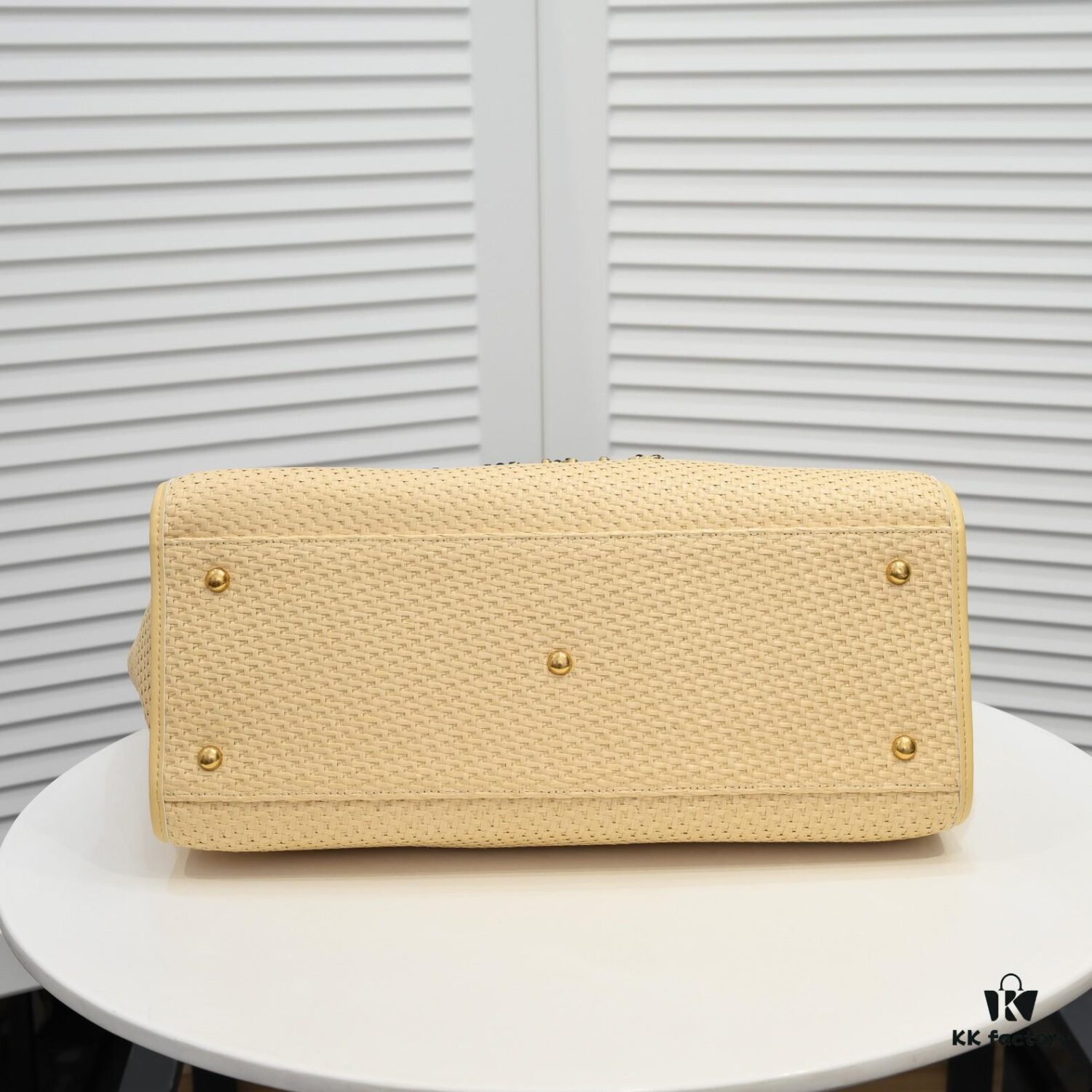 Chanel | 2021 New Straw Woven Beach Tote Bag 🏖️