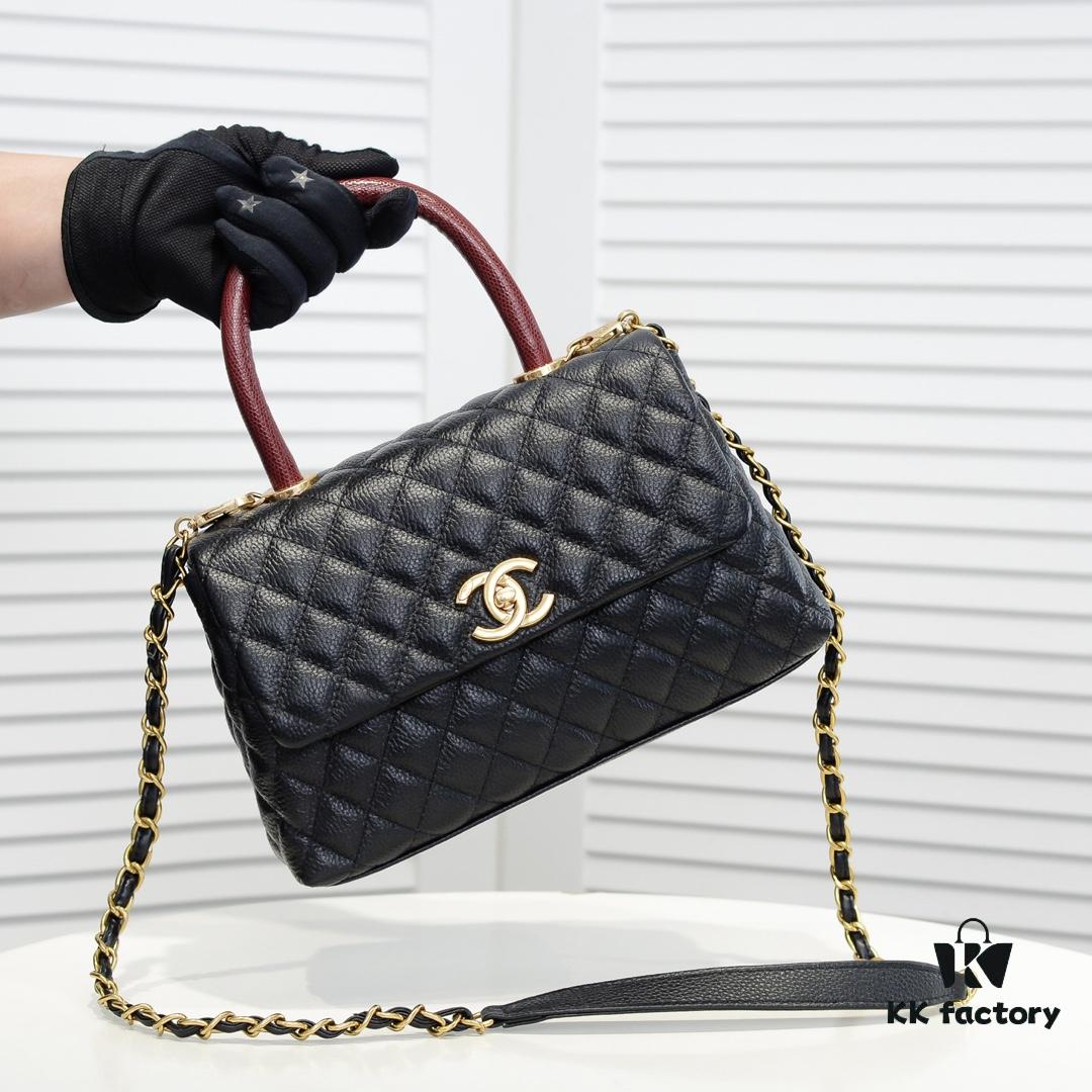 Black and Red Chanel-Style Shoulder Handbag with Unique Clasp Design, Dual Carry Options (Handheld or Crossbody), Premium Imported Full-Grain Calfskin with Lychee Texture, Upgraded Gold-Tone Hardware