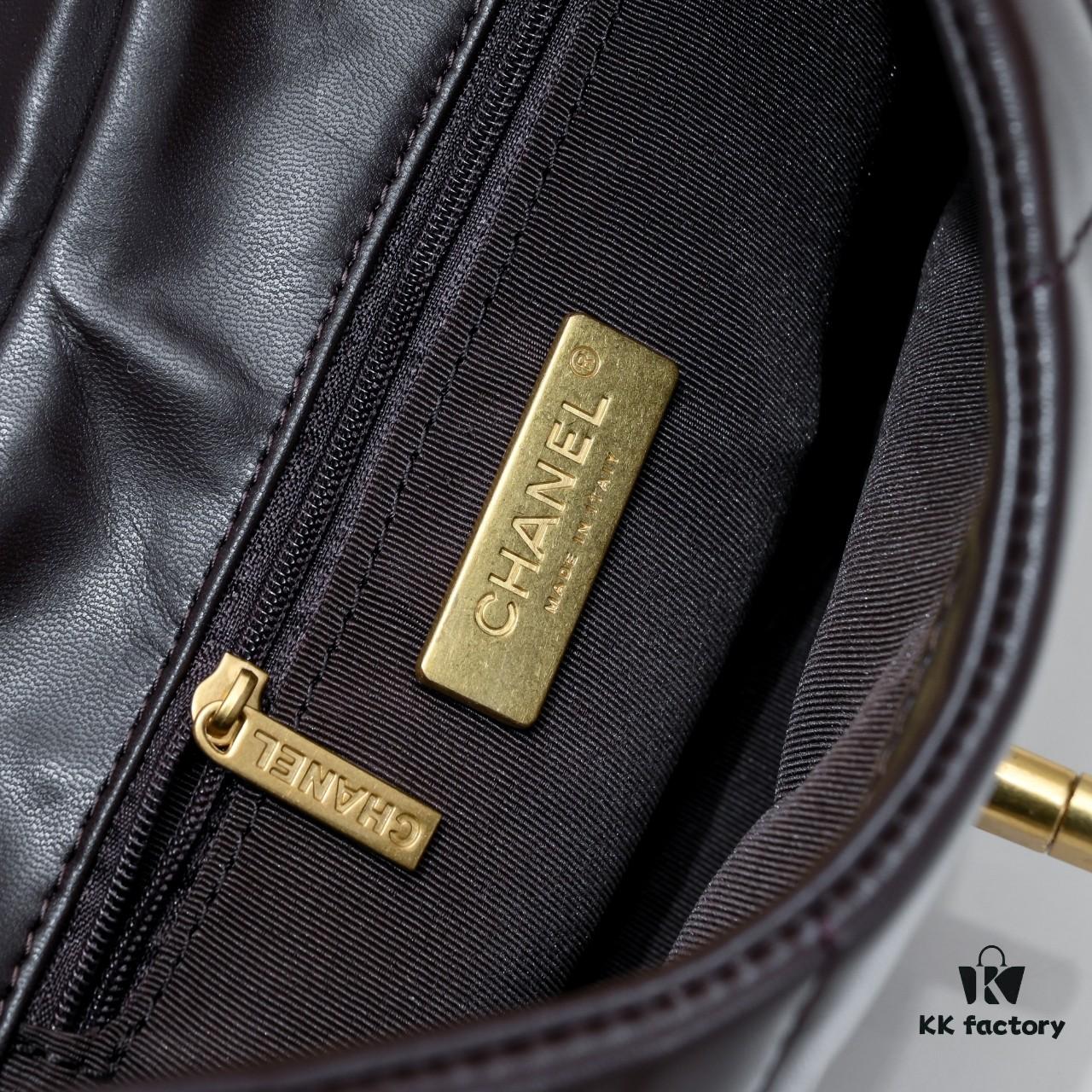 New Arrival‼️ CHANEL 19bag Collection 24C Pre-Spring Half-Moon Shoulder Bag