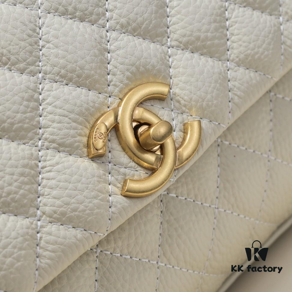 Medium White Chanel Flap Bag with Unique Design, Dual Carry Tote or Shoulder Style, Exquisite Craftsmanship