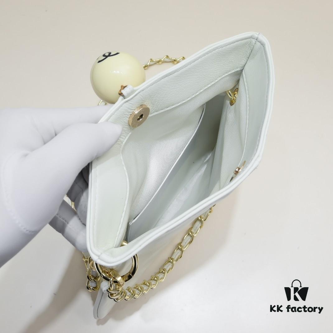 Chanel 24P Hobo Vintage Ping Pong Handbag, Dual-Use Practical Bag with Crossbody Leather-Chain Strap