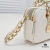 Chanel 23K Gold Coin Chain Bag Vintage Style Fashionable and Versatile Handbag