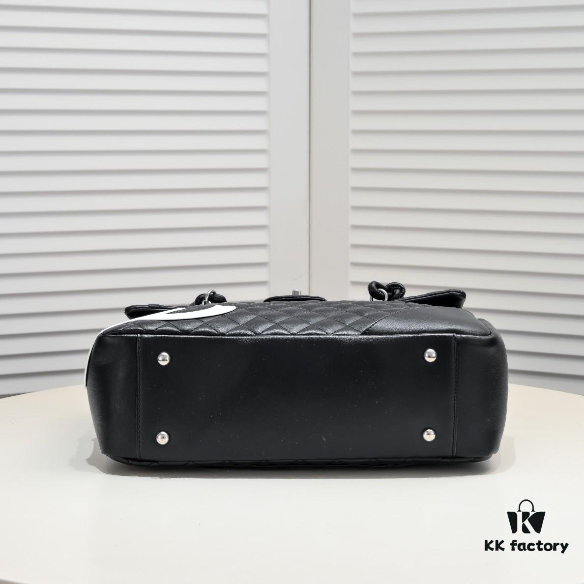 CHANEL 24A Vintage Spring Collection Caviar Quilted Tote Bag (Airport Bag) - Rare Pre-owned Exclusive Version from 2004