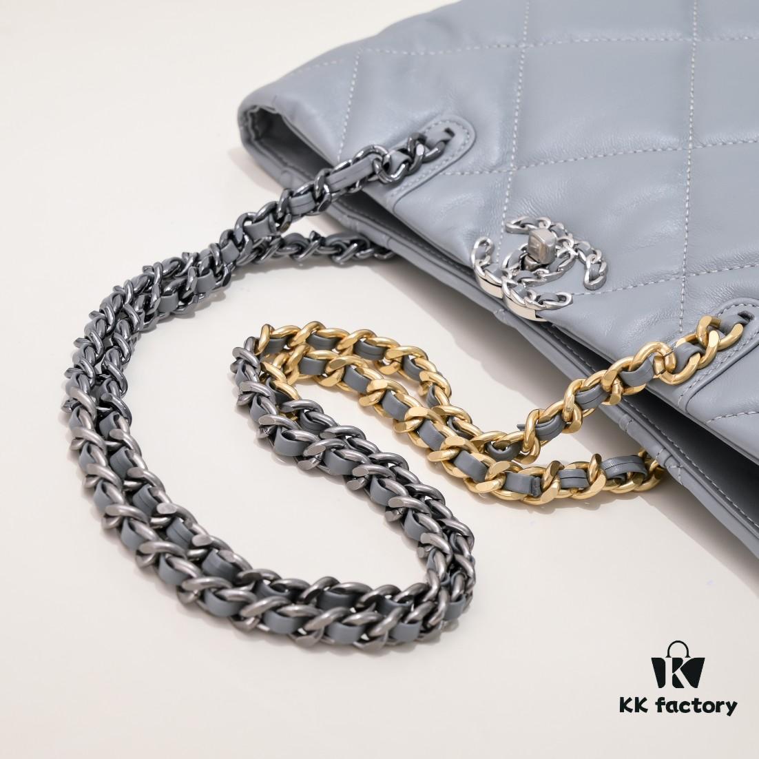 Mini CHANEL 22B 19BAG Tote Black Gold Italian First-Class GR Lamb Leather