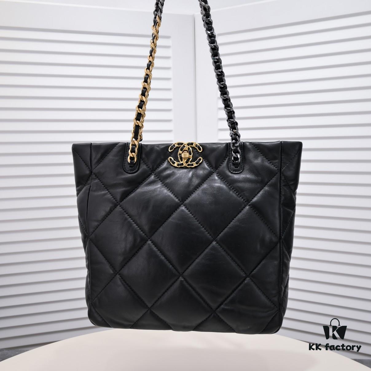 CHANEL 22B 19BAG Tote Black Gold Small Size