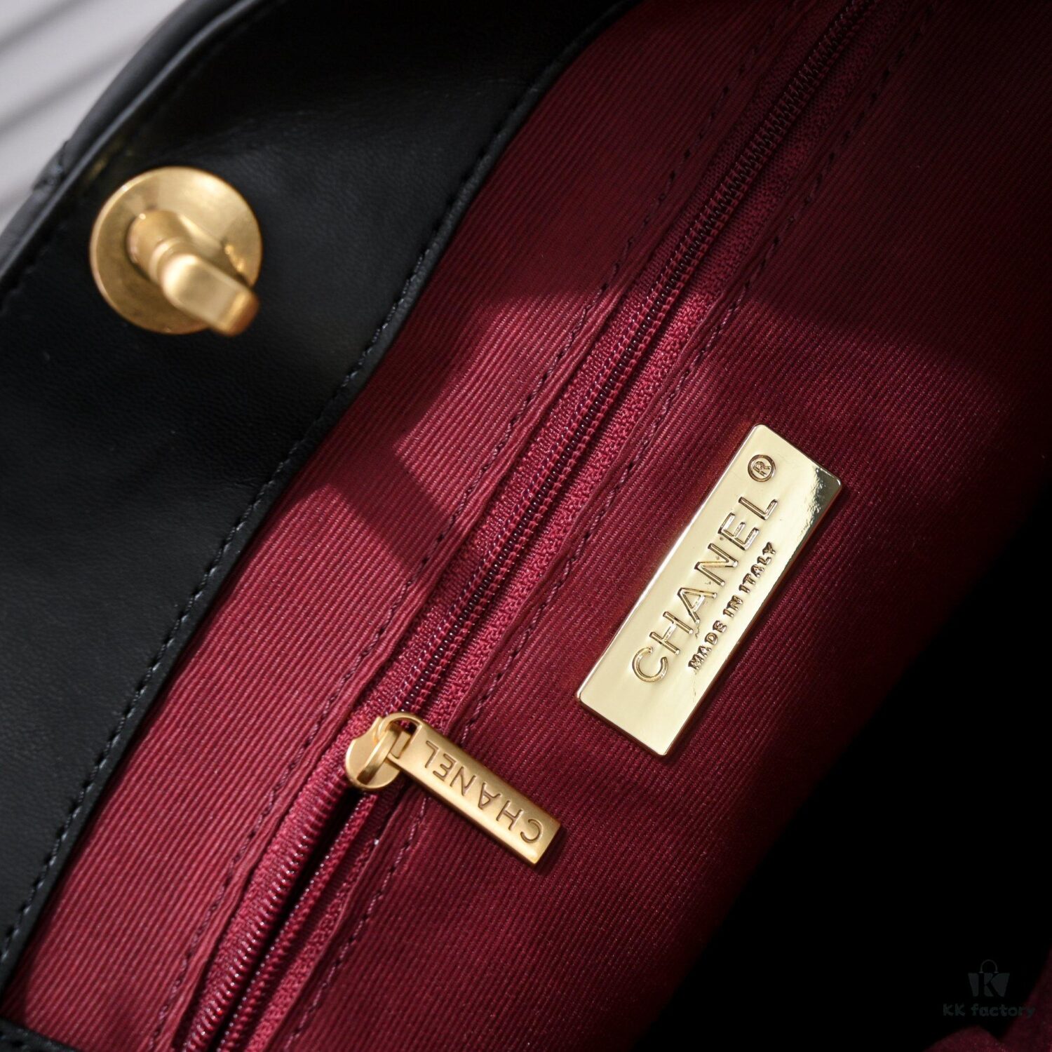 CHANEL 22B 19BAG Tote Black Gold Small Size