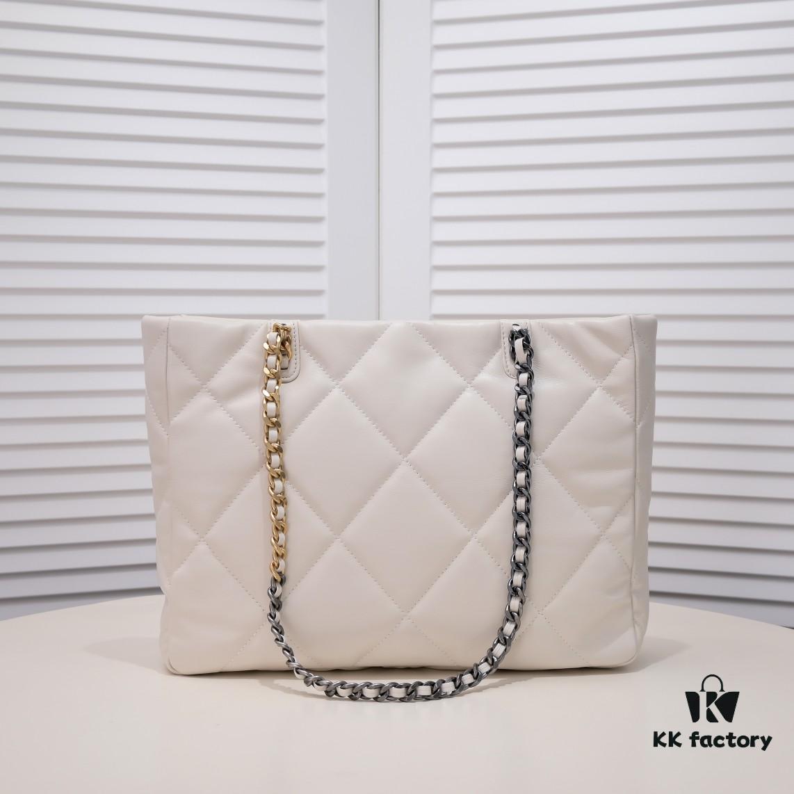 Large CHANEL 22B 19BAG Tote Black and Gold Italian GR Grade Lambskin